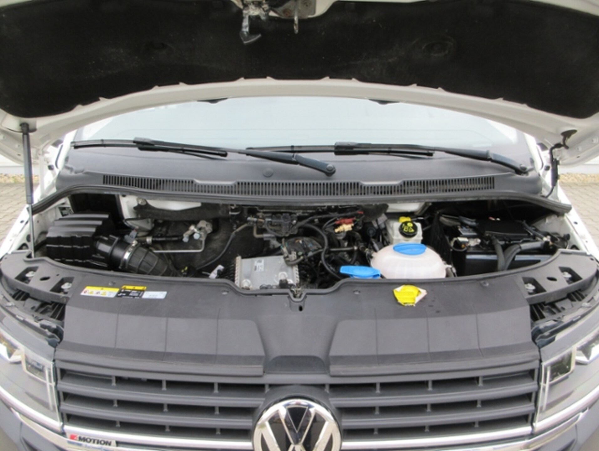Volkswagen T6.1 Transporter Kasten kurzer Radstand