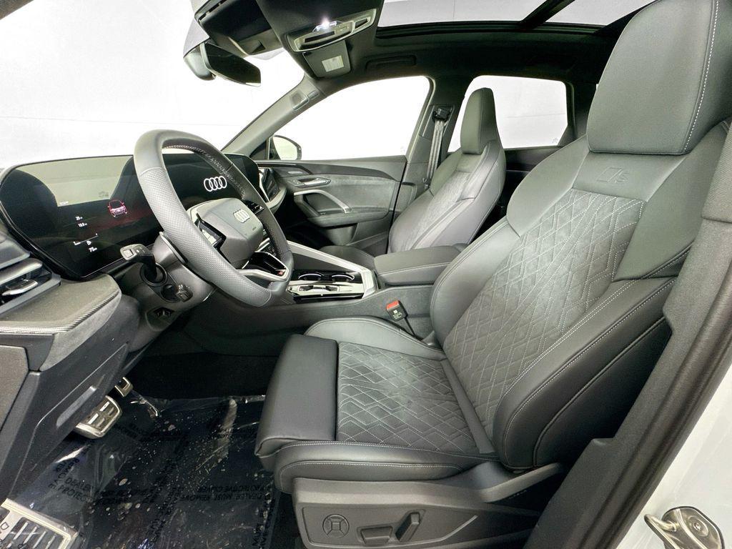 2025 Audi SQ5 Premium Plus - Photo 6