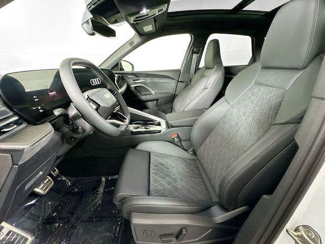 2025 Audi SQ5 Premium Plus - Photo 6
