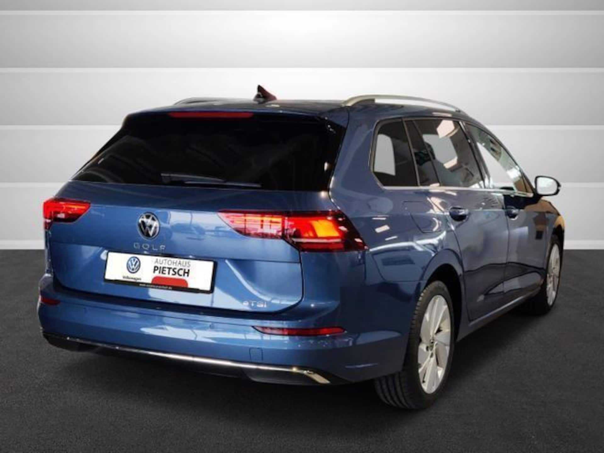 Volkswagen Golf Variant Style