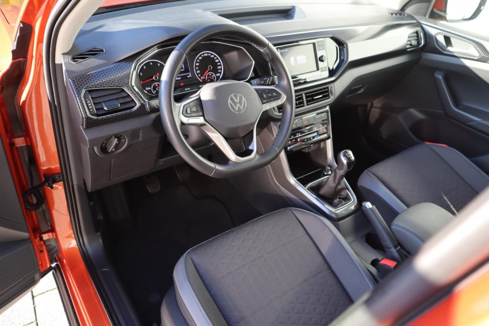 Volkswagen T-Cross Style