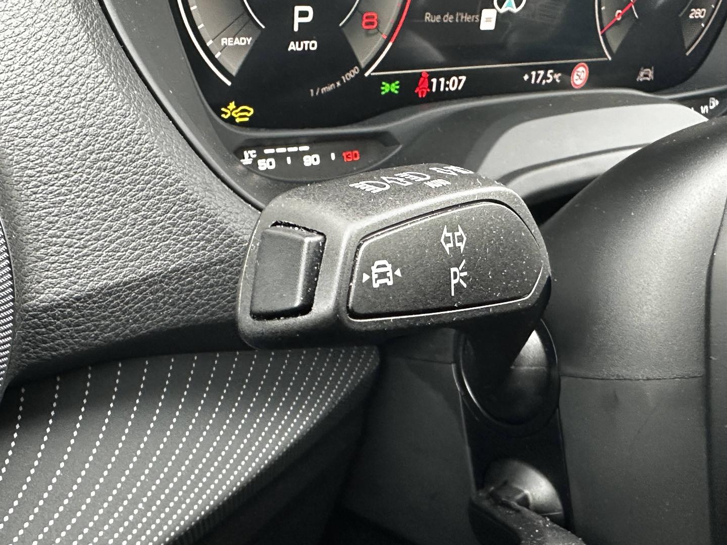 Image about Audi Q2 S line plus 35 TFSI 110 kW (150 ch) S tronic