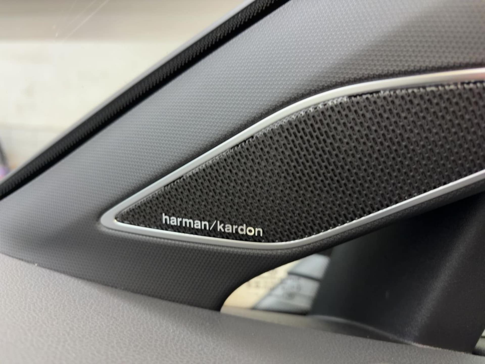 Volkswagen Golf R Black Edition