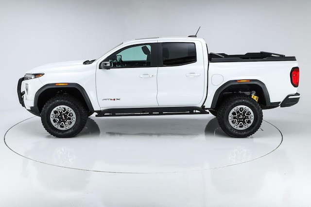 2023 GMC Canyon