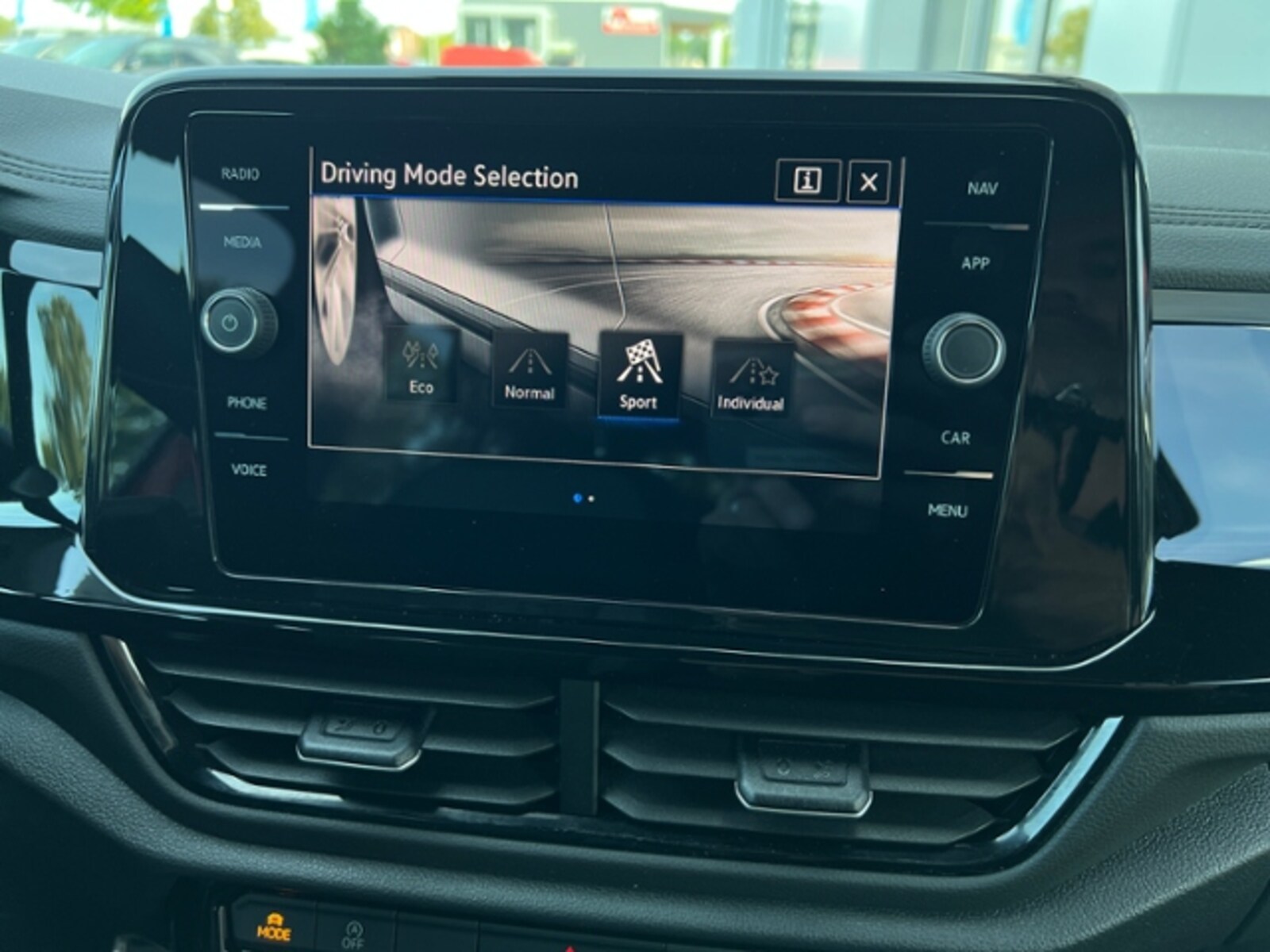 Volkswagen T-Roc – Bild 17