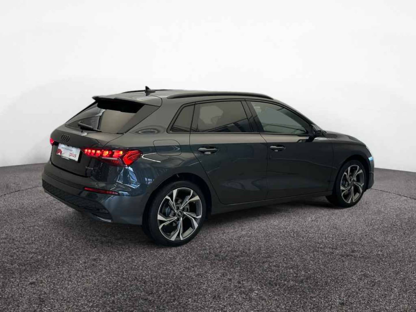 Bild über Audi A3 Sportback TFSI quattro S tronic - für weitere Informationen kontaktieren Sie den Audi Partner