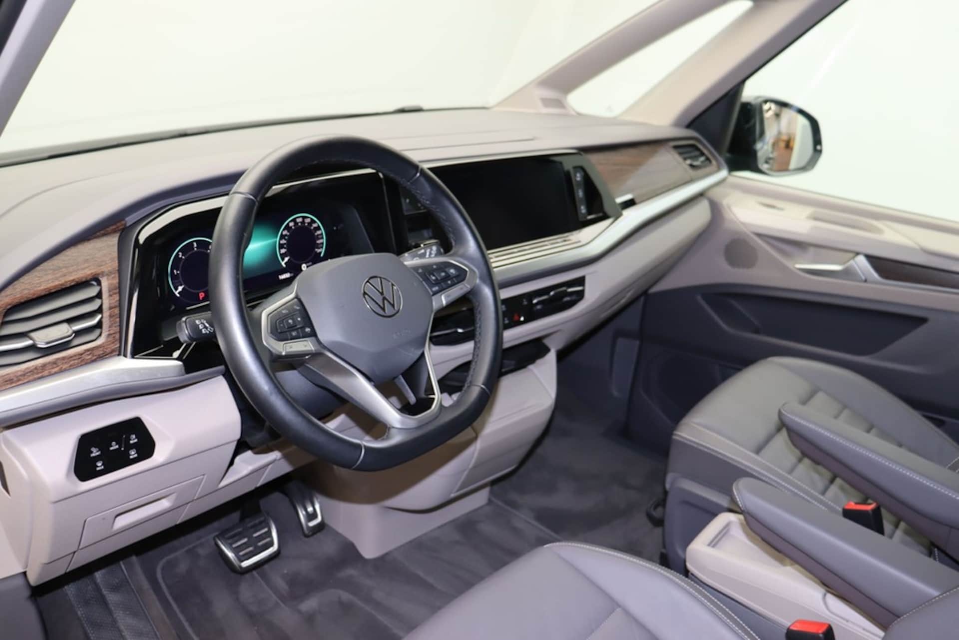 Volkswagen Multivan Langversion Style