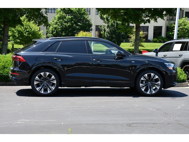 2026 Audi Q8