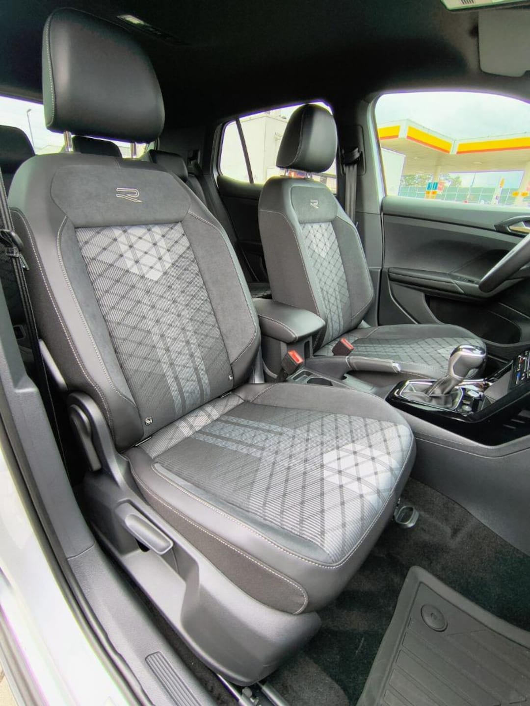 Volkswagen T-Cross R-Line Plus