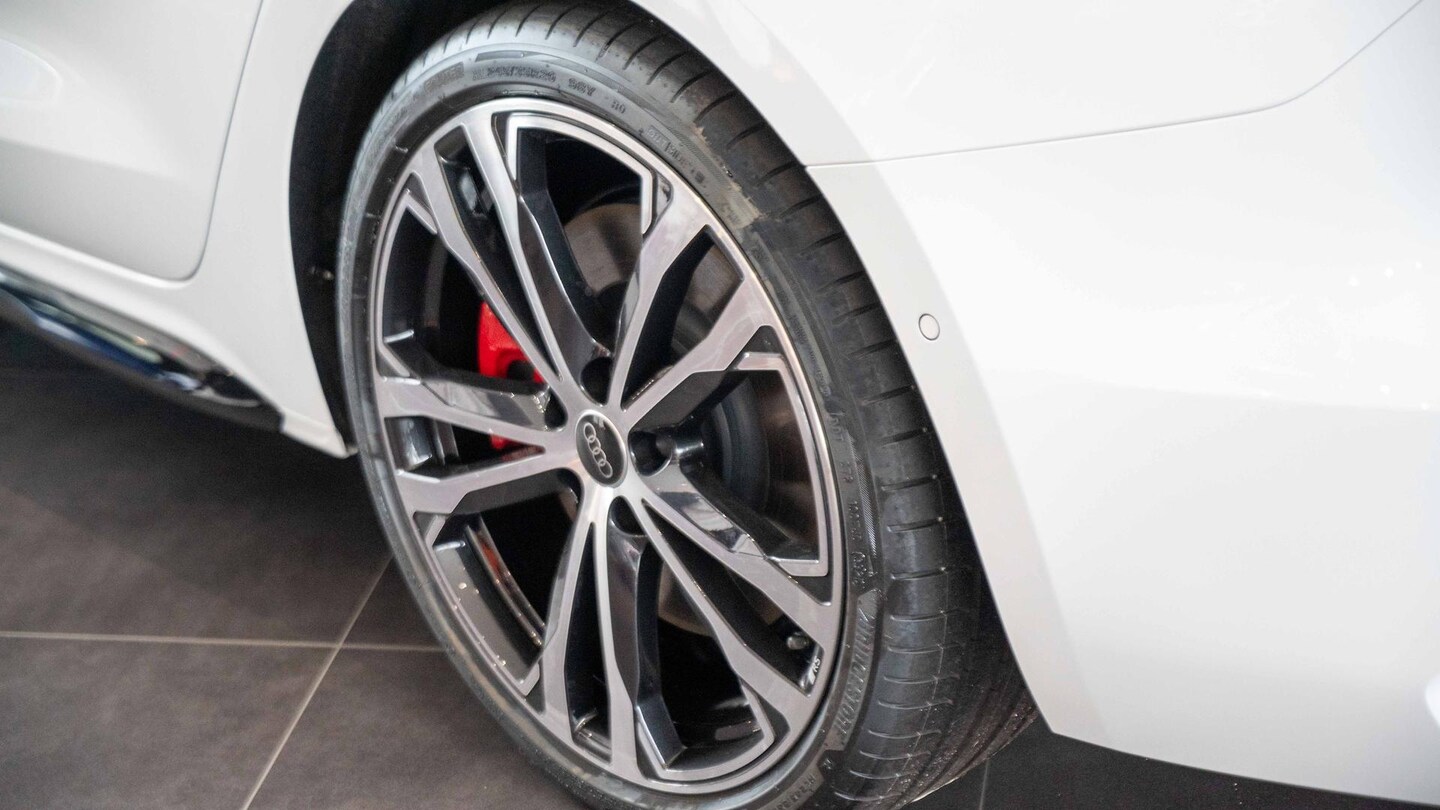 Image about Audi A5 Avant TFSI e e-hybrid quattro 270 kW S tronic