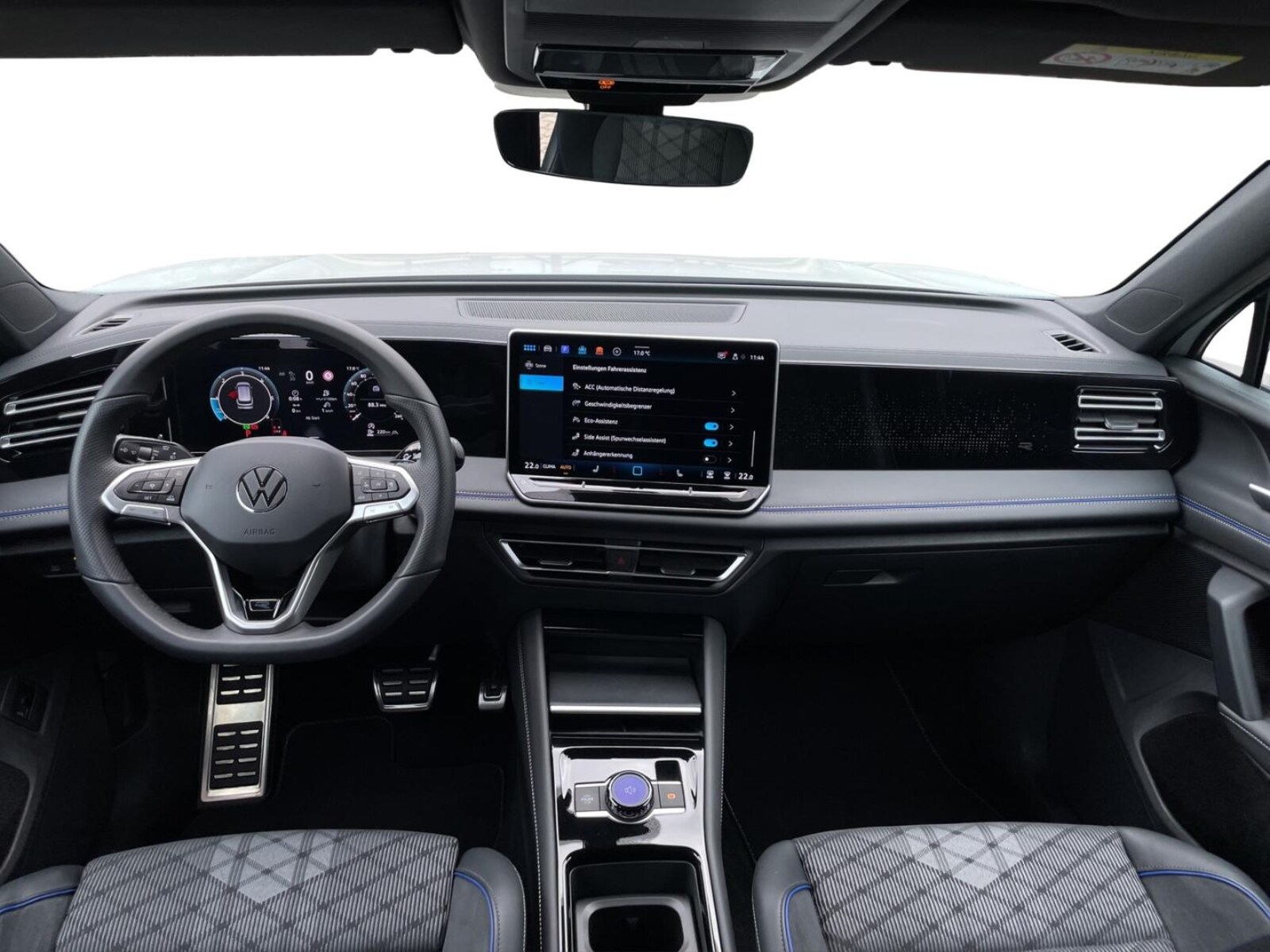Volkswagen Tiguan – Bild 12