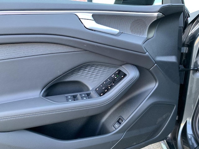 2026 Audi A6 Premium Plus - Photo 7