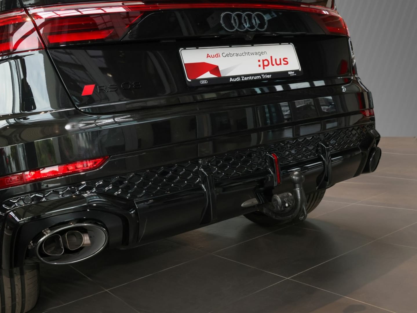 Bild über Audi RS Q8 SUV TFSI quattro 441 kW tiptronic - für weitere Informationen kontaktieren Sie den Audi Partner