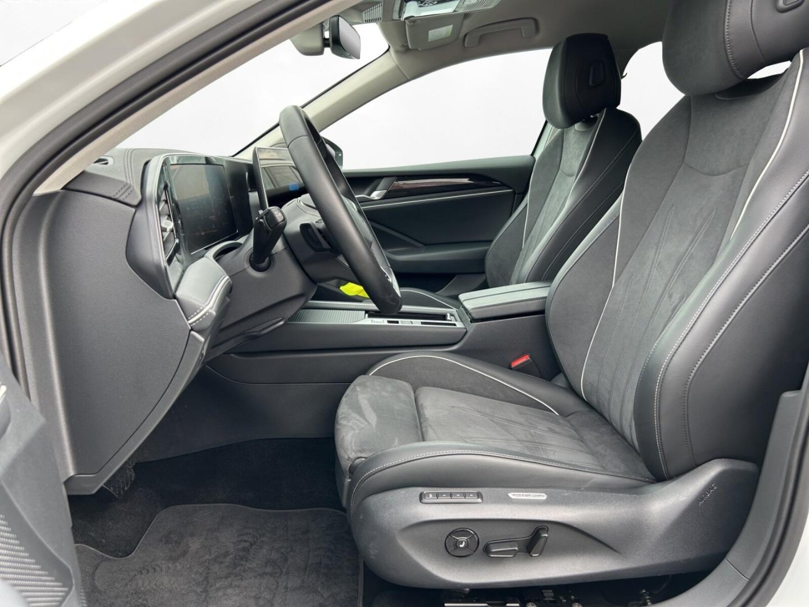 Volkswagen Passat – Bild 8