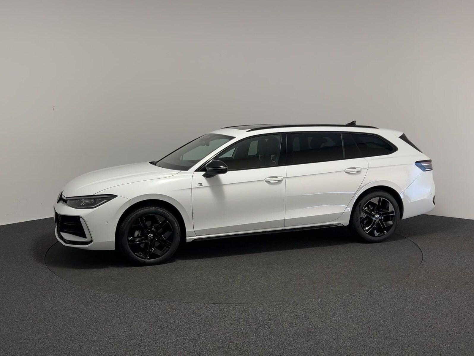 Volkswagen Passat – Bild 5