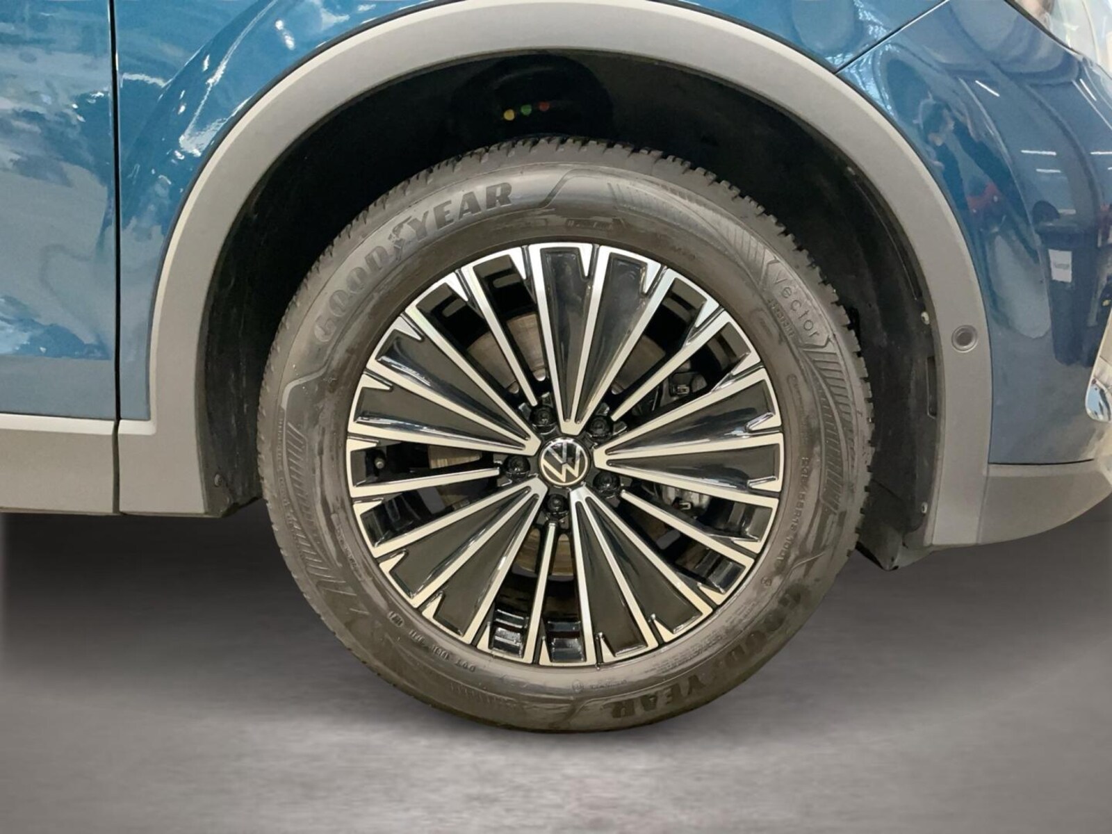 Volkswagen Tiguan – Bild 6