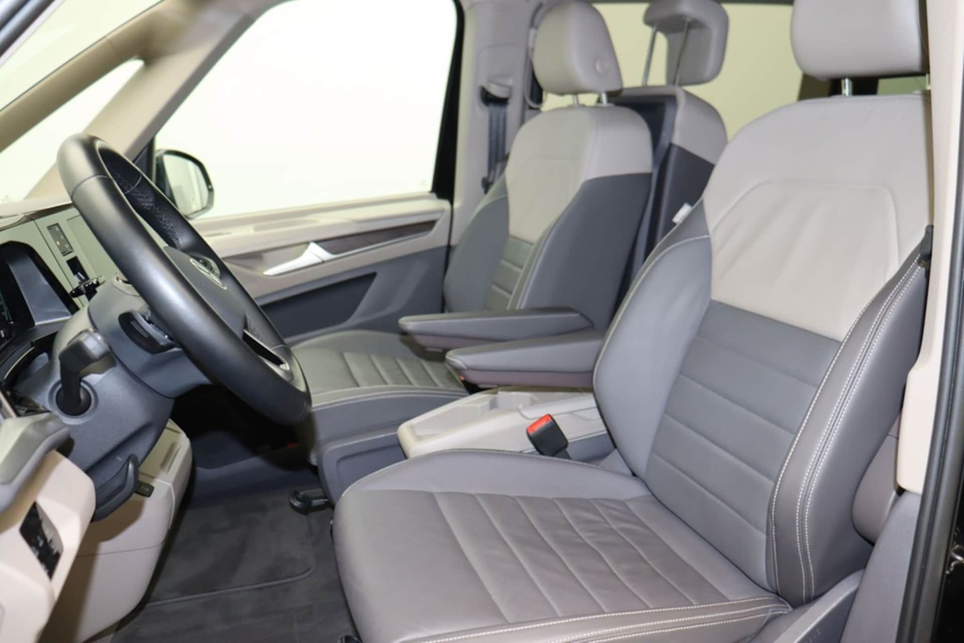 Volkswagen Multivan Langversion Style