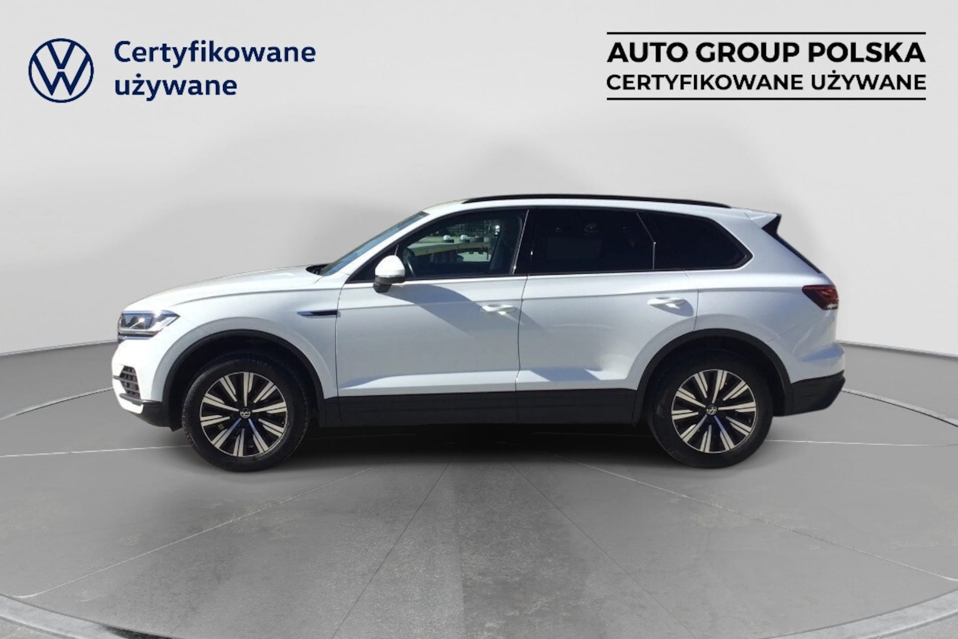 Volkswagen Touareg Model bazowy
