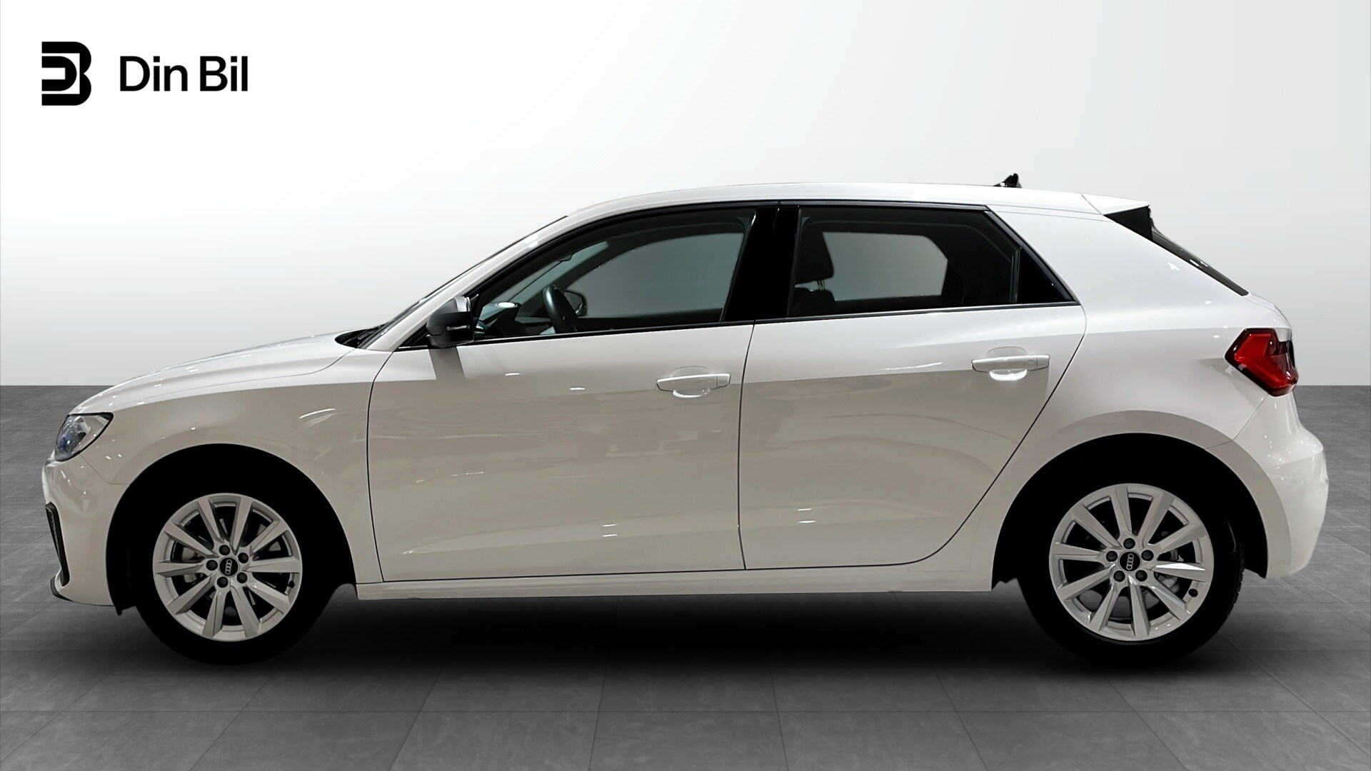 Bild som visar&nbsp;Audi A1 Sportback&nbsp;A1 Sportback 30 TFSI Proline 110 hk S tronic - för mer information kontakta din Audi Partner