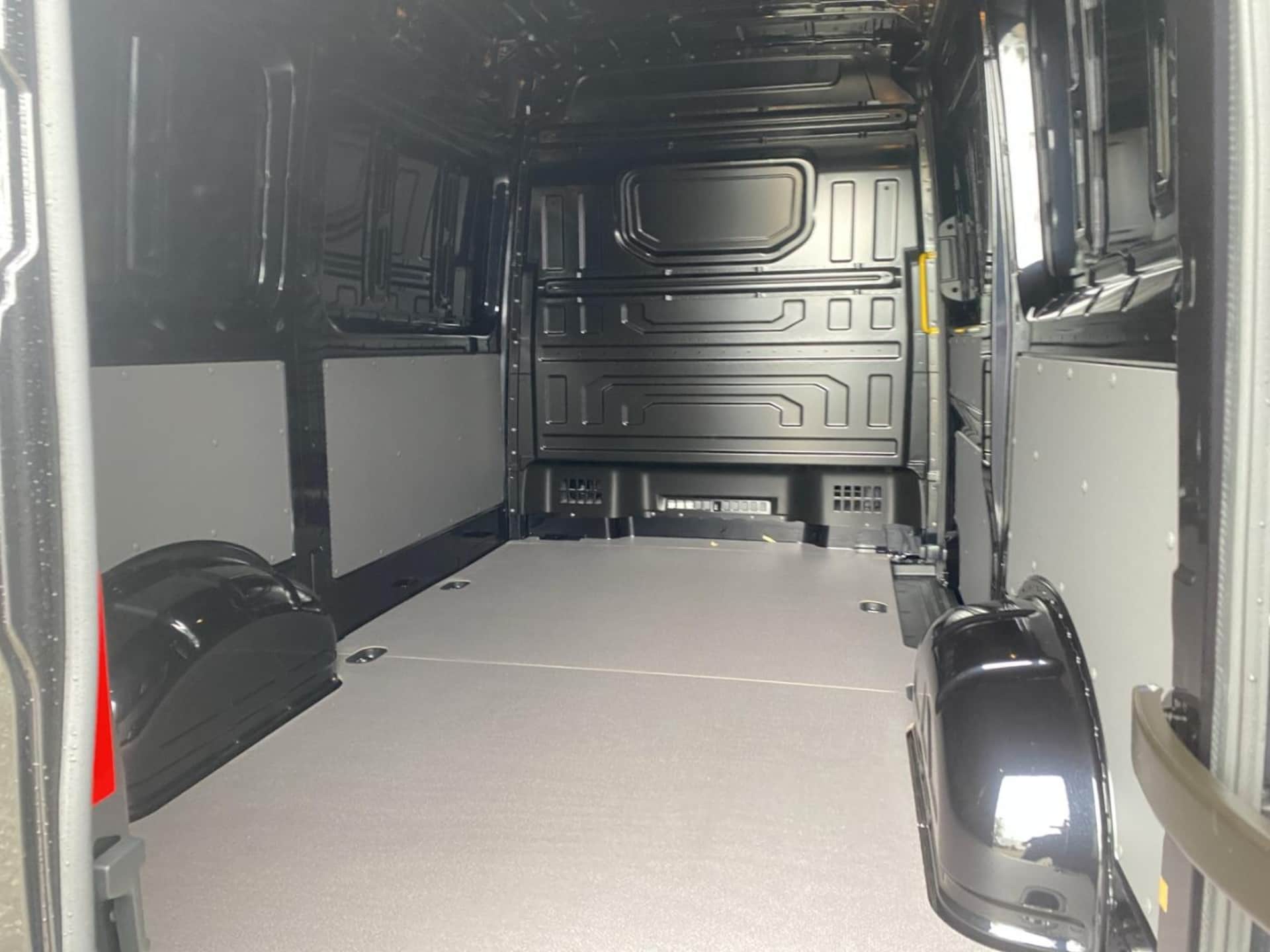 Volkswagen Crafter Kasten mittlerer Radstand