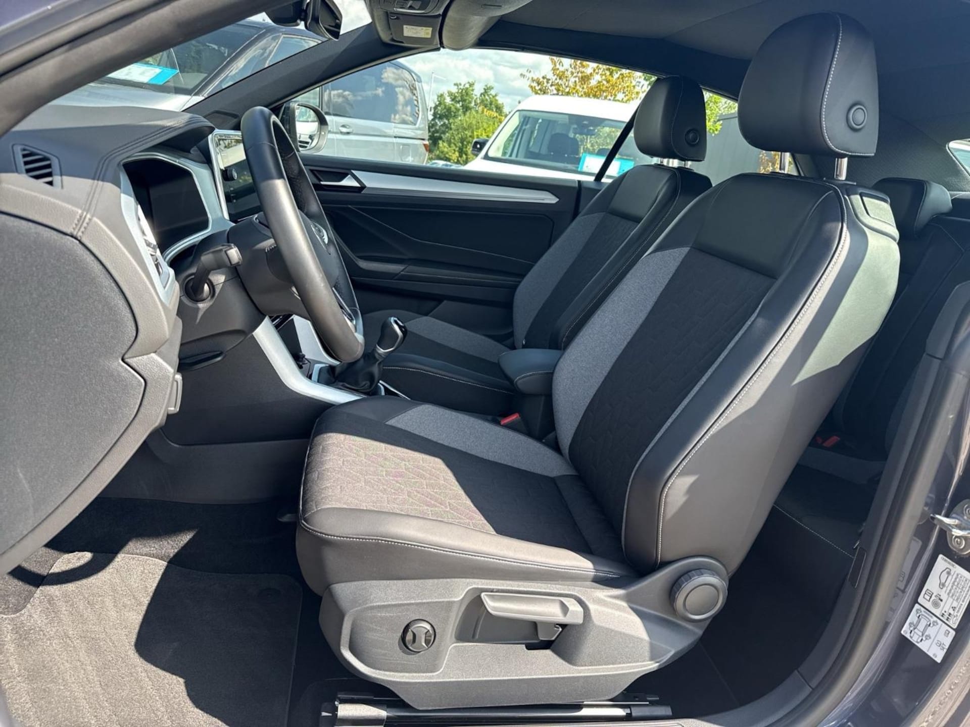 Volkswagen T-Roc Cabriolet Style