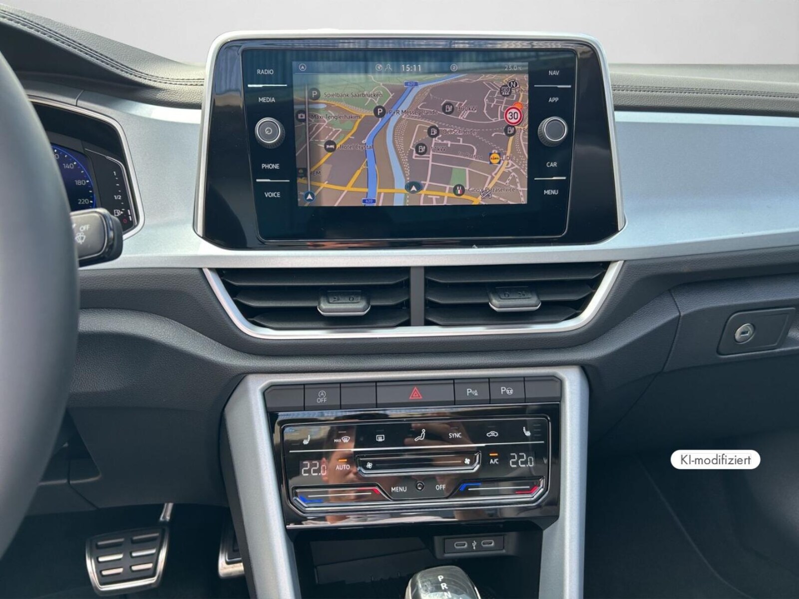 Volkswagen T-Roc Cabriolet – Bild 11