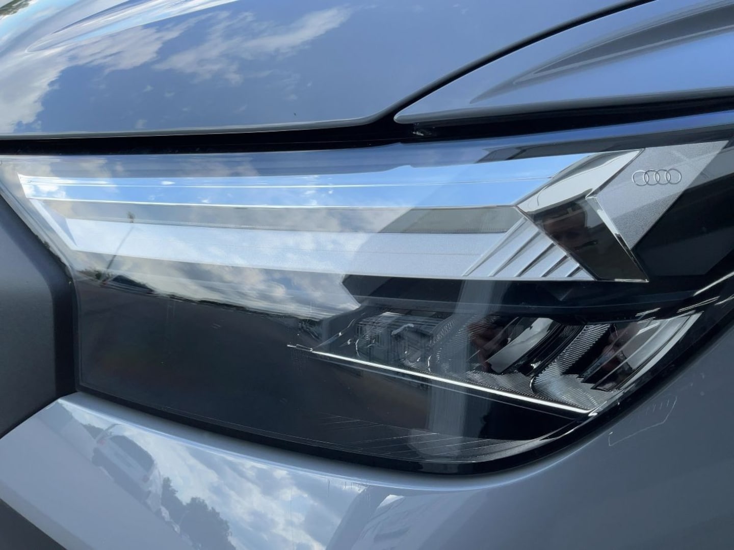 Bild über Audi Q4 e-tron 35 e-tron - für weitere Informationen kontaktieren Sie den Audi Partner