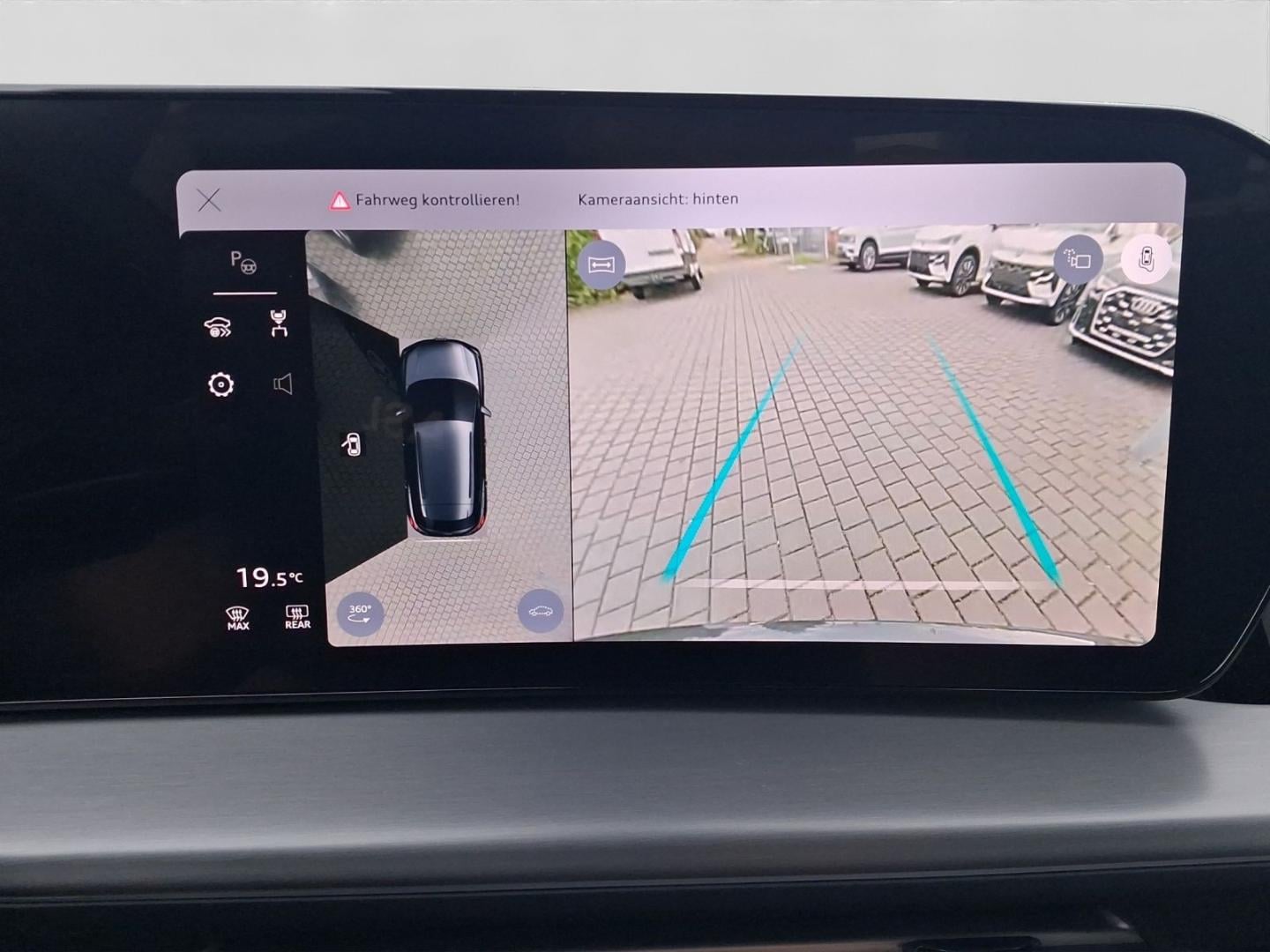 Bild über Audi Q4 SUV e-tron e-tron performance 210 kW - für weitere Informationen kontaktieren Sie den Audi Partner