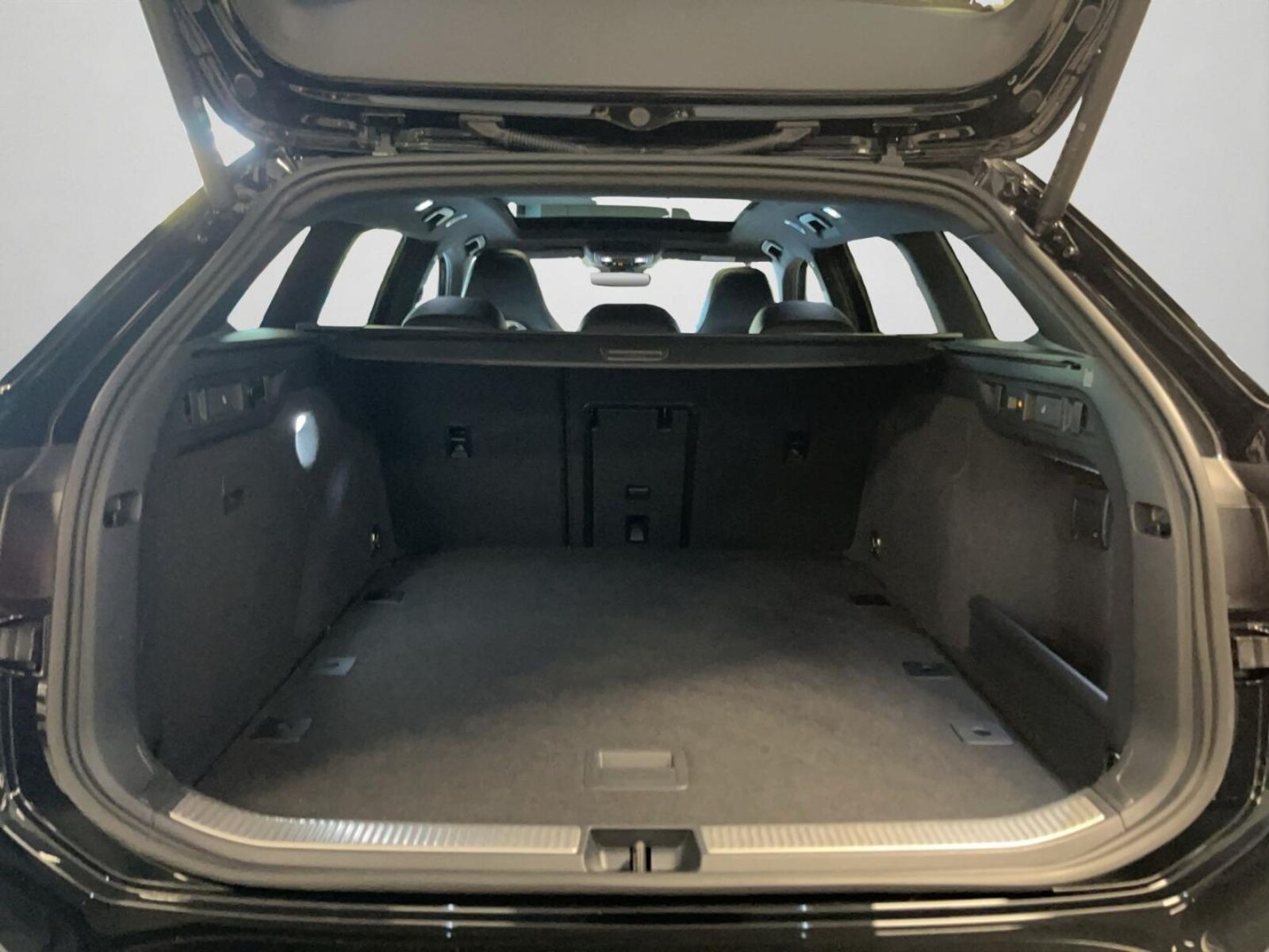 Volkswagen Passat – Bild 15