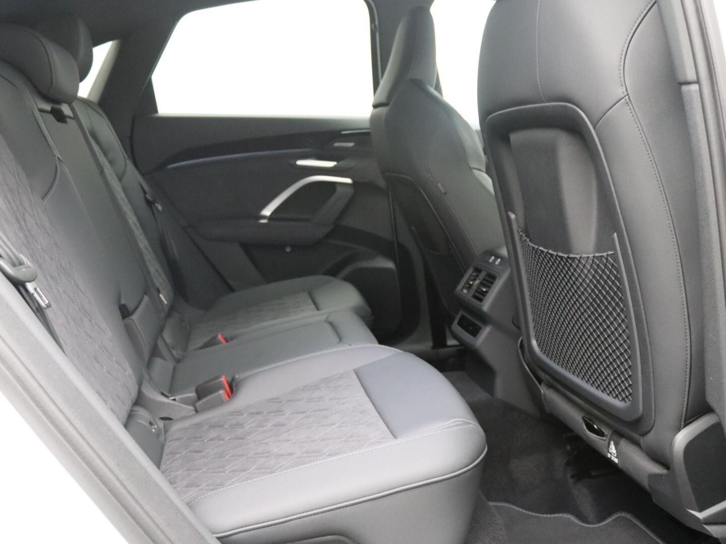 Bild über Audi Q5 Sportback TFSI quattro 150 kW S tronic - für weitere Informationen kontaktieren Sie den Audi Partner