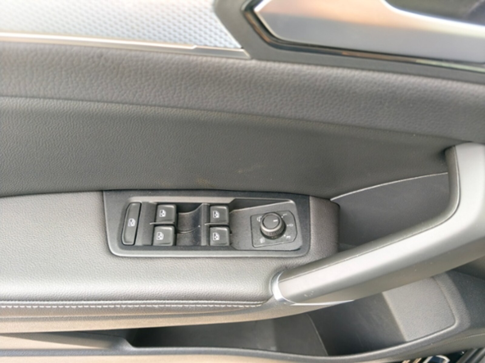 Volkswagen Touran – Bild 18