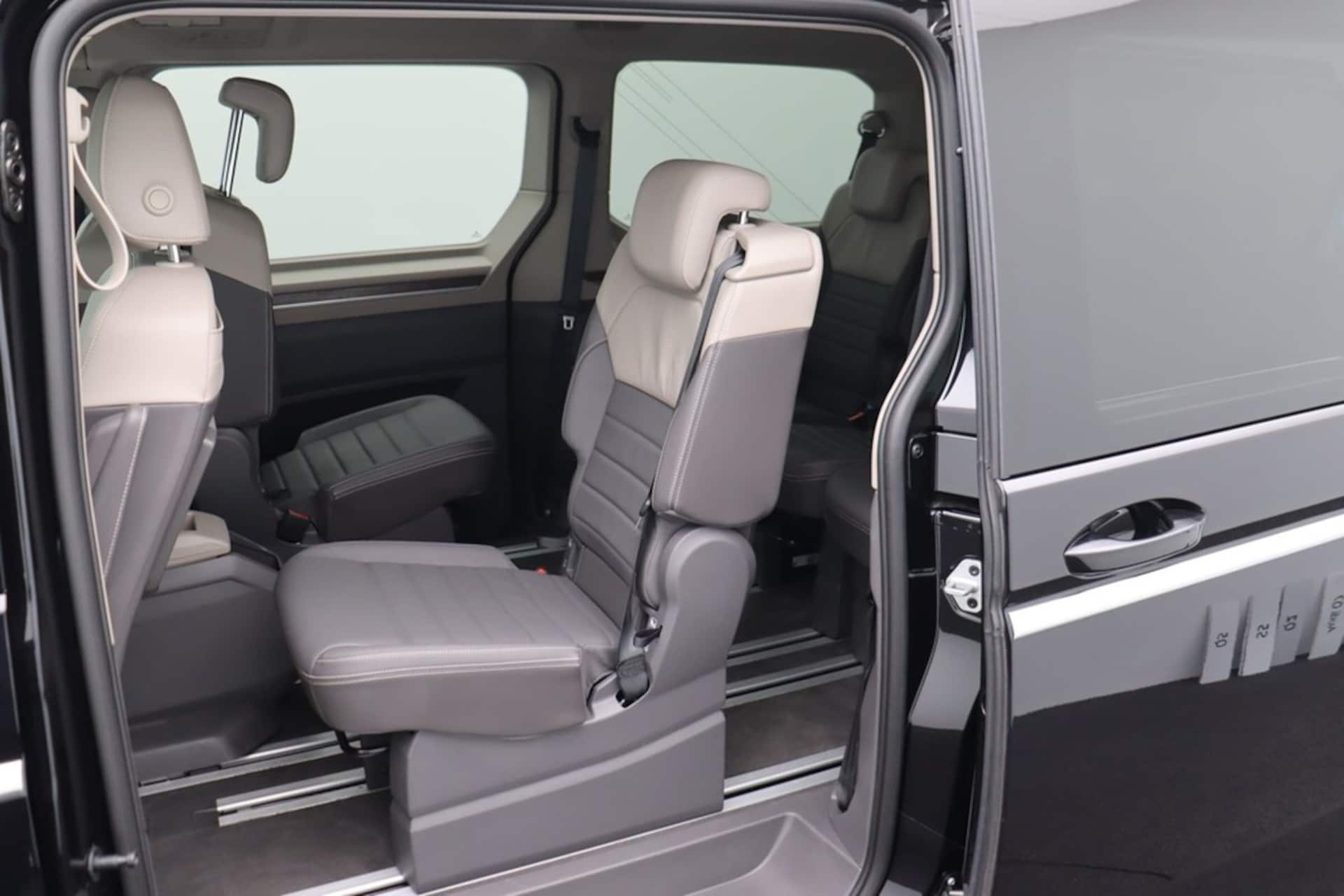 Volkswagen Multivan Langversion Style