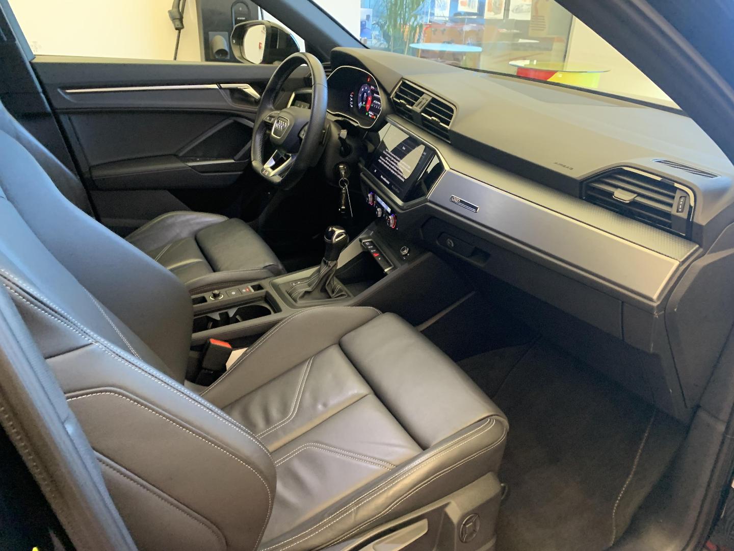 Image about Audi Q3 Sportback S line 35 TDI 110 kW (150 ch) S tronic