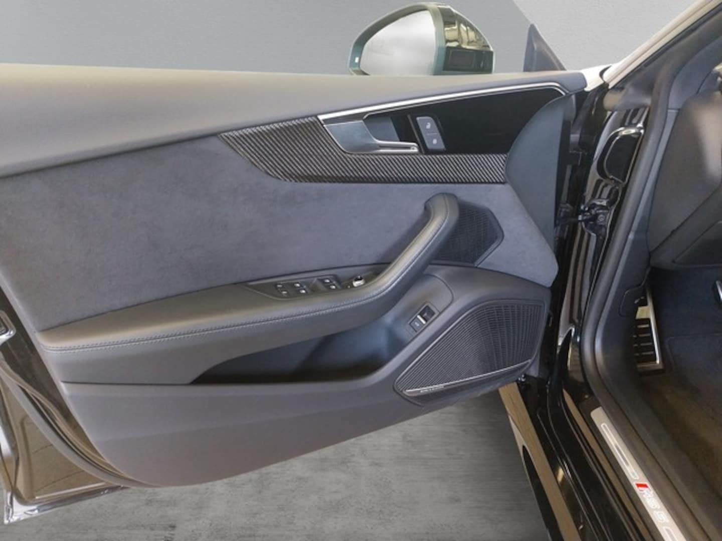 Bild über Audi RS 5 Sportback TFSI quattro tiptronic - für weitere Informationen kontaktieren Sie den Audi Partner
