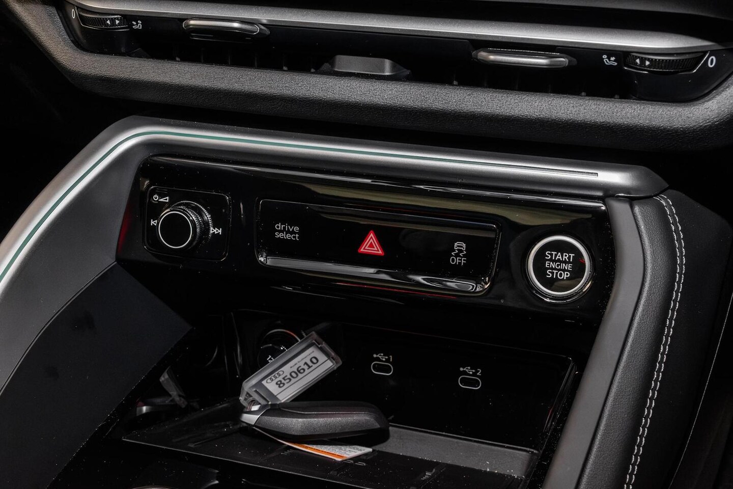 Image about Audi Q5 SUV TDI quattro 150 kW