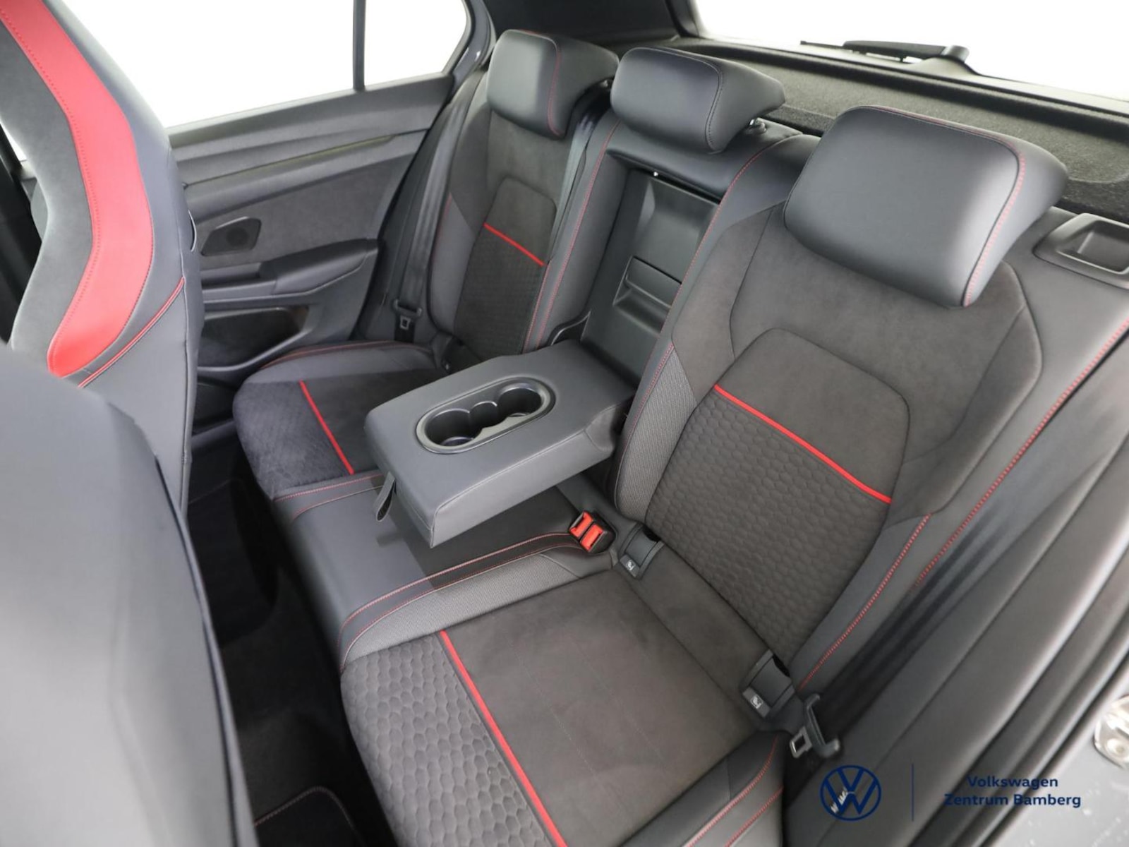 Volkswagen Golf – Bild 9
