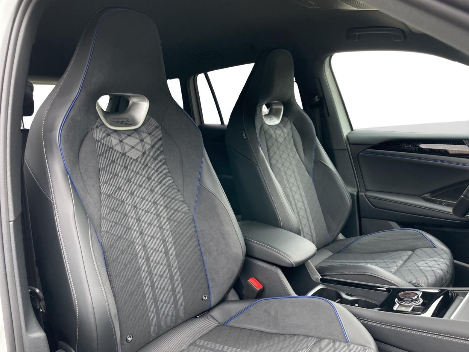 Volkswagen Tiguan – Bild 18