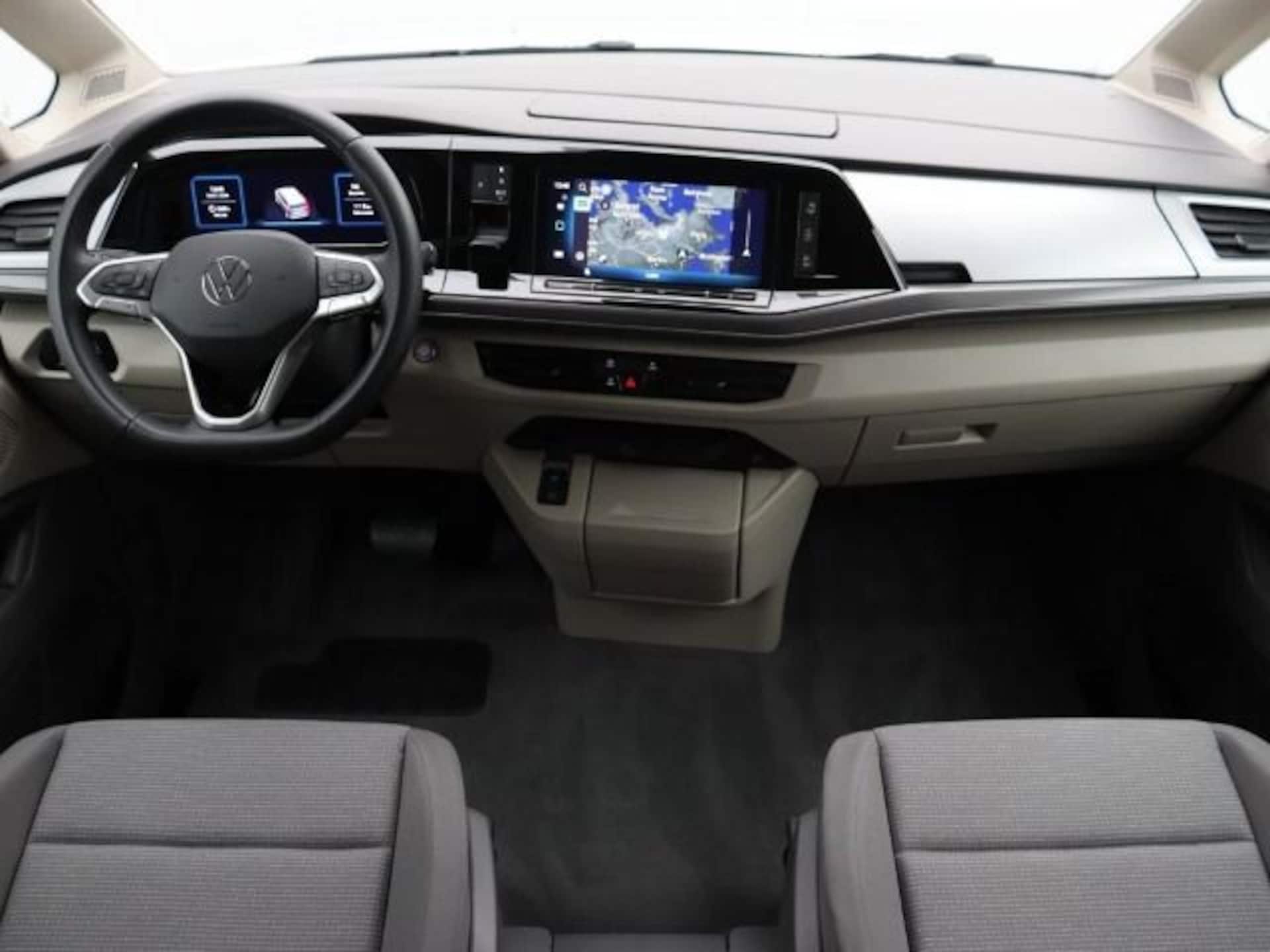 Volkswagen Multivan Basis-Modell