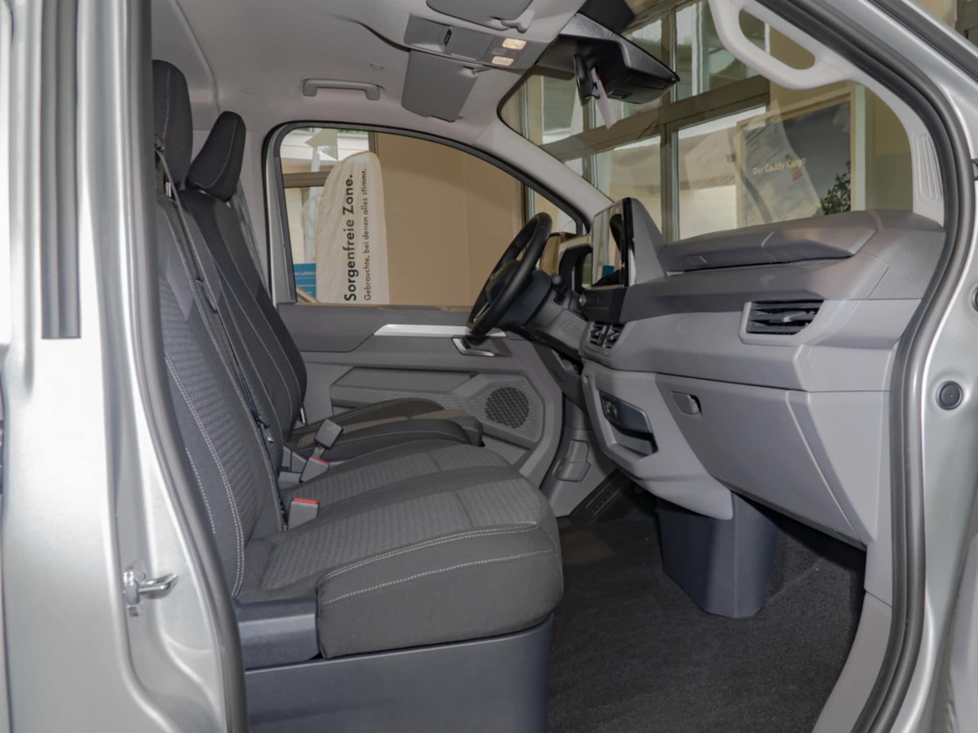 Volkswagen e-Caravelle Life