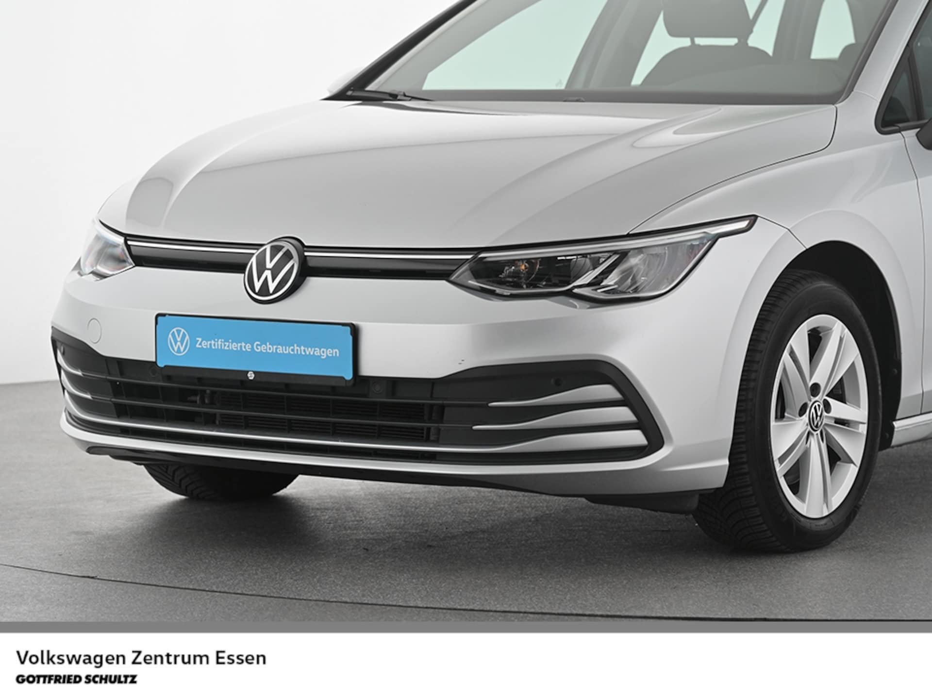 Volkswagen Golf Variant Life