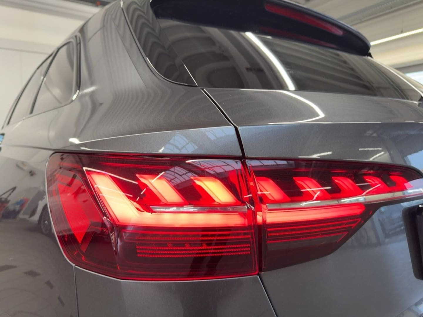 Bild über - für weitere Informationen kontaktieren Sie den Audi Partner