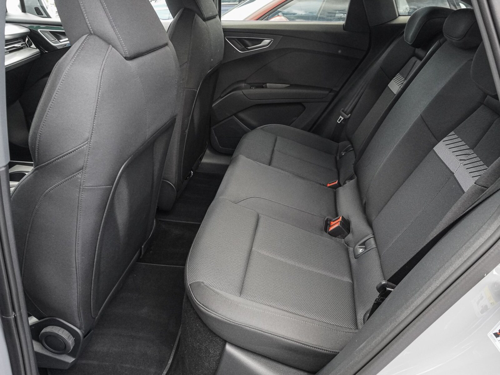 Audi Q4 Sportback e-tron – Bild 15