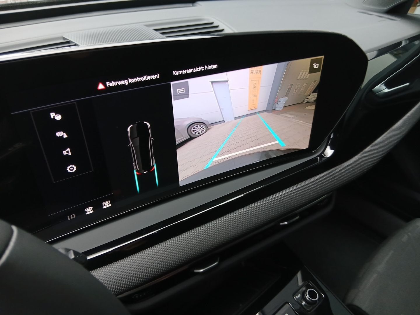 Bild über Audi A5 Avant TFSI 110 kW S tronic - für weitere Informationen kontaktieren Sie den Audi Partner