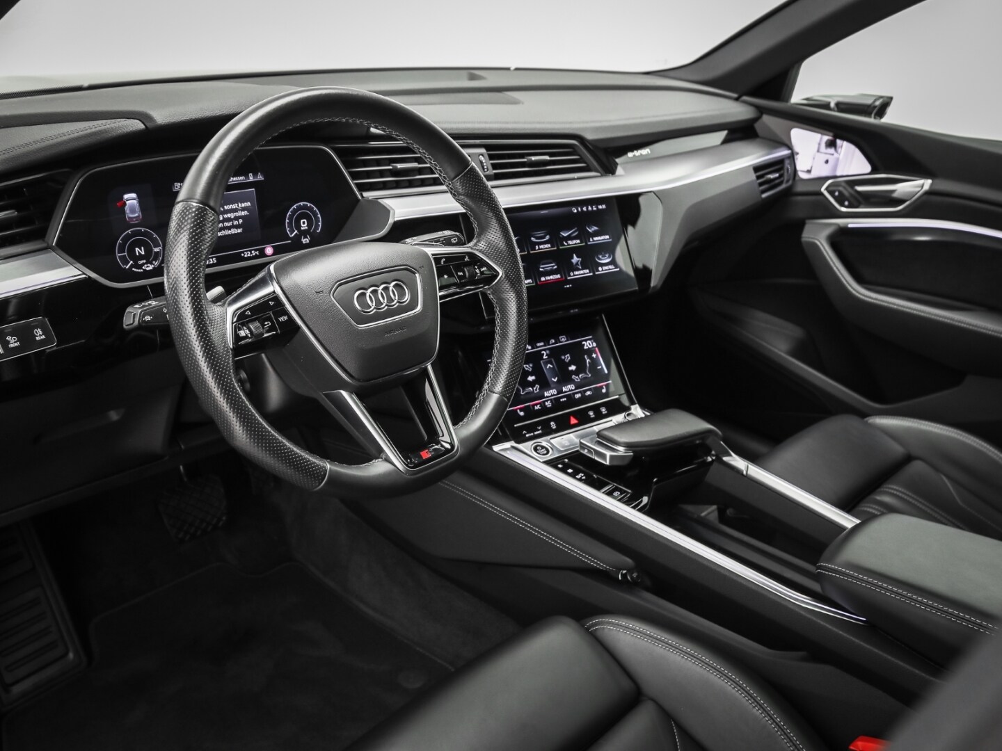 Image about Audi e-tron 55 quattro