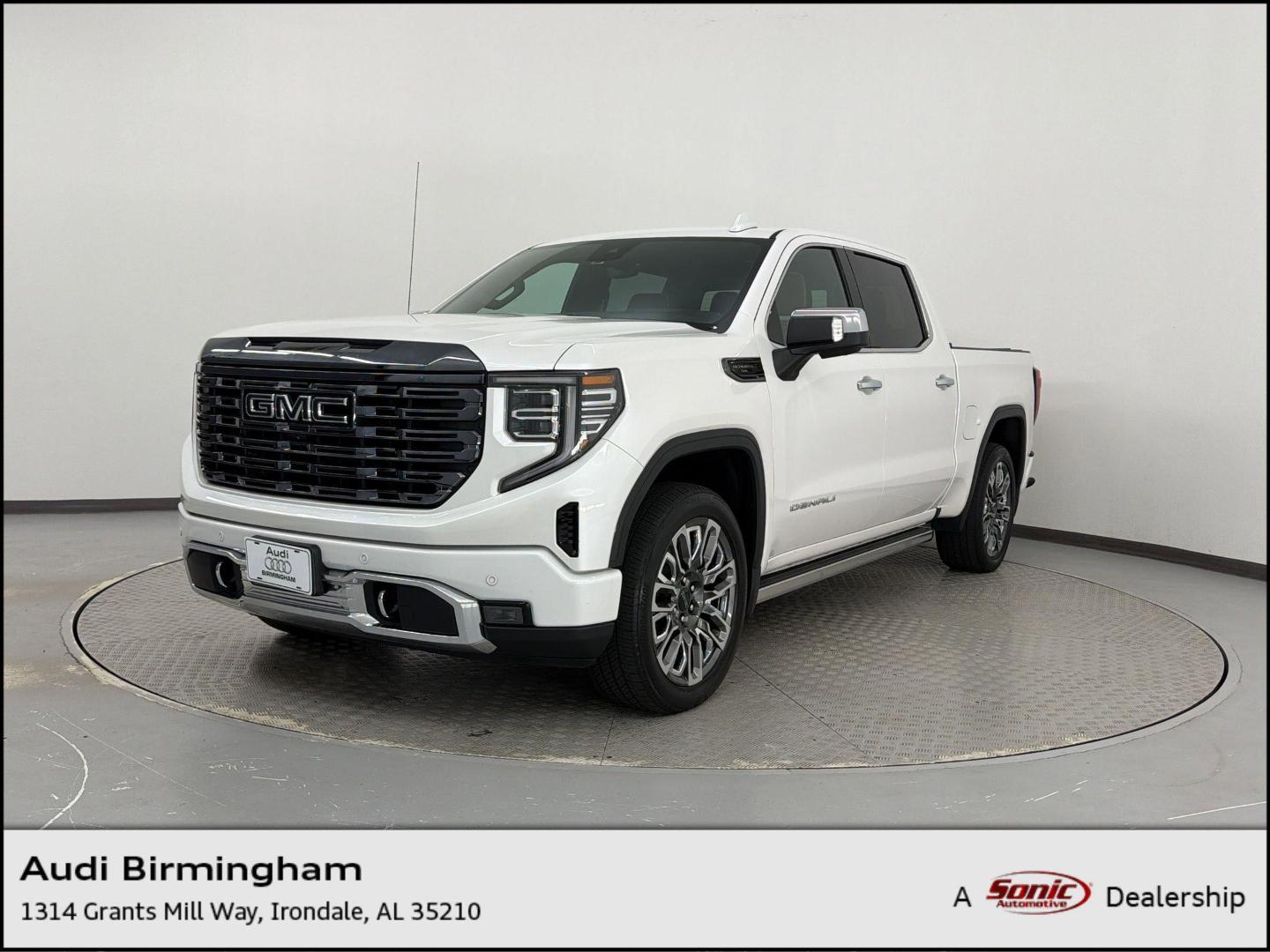 2023 GMC Sierra 4WD Crew Cab Short Box Denali Ultimate's photo