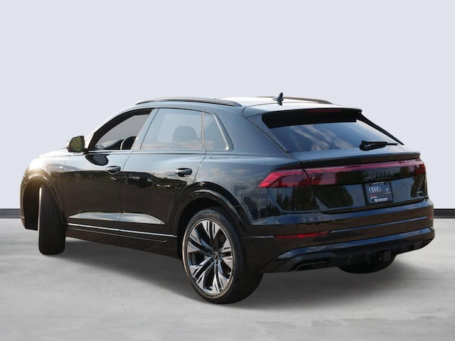 2026 Audi Q8
