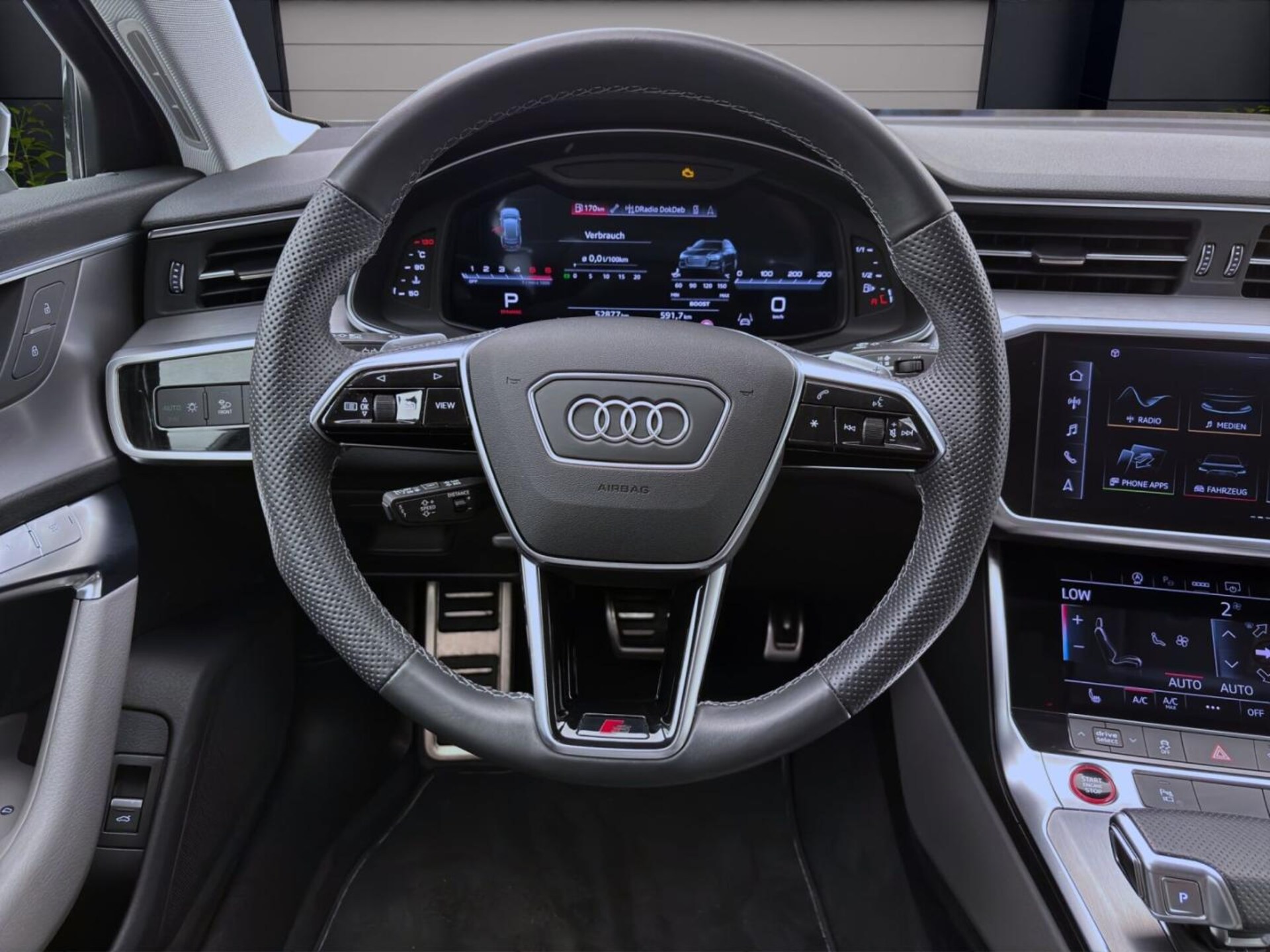Audi S6 Avant
