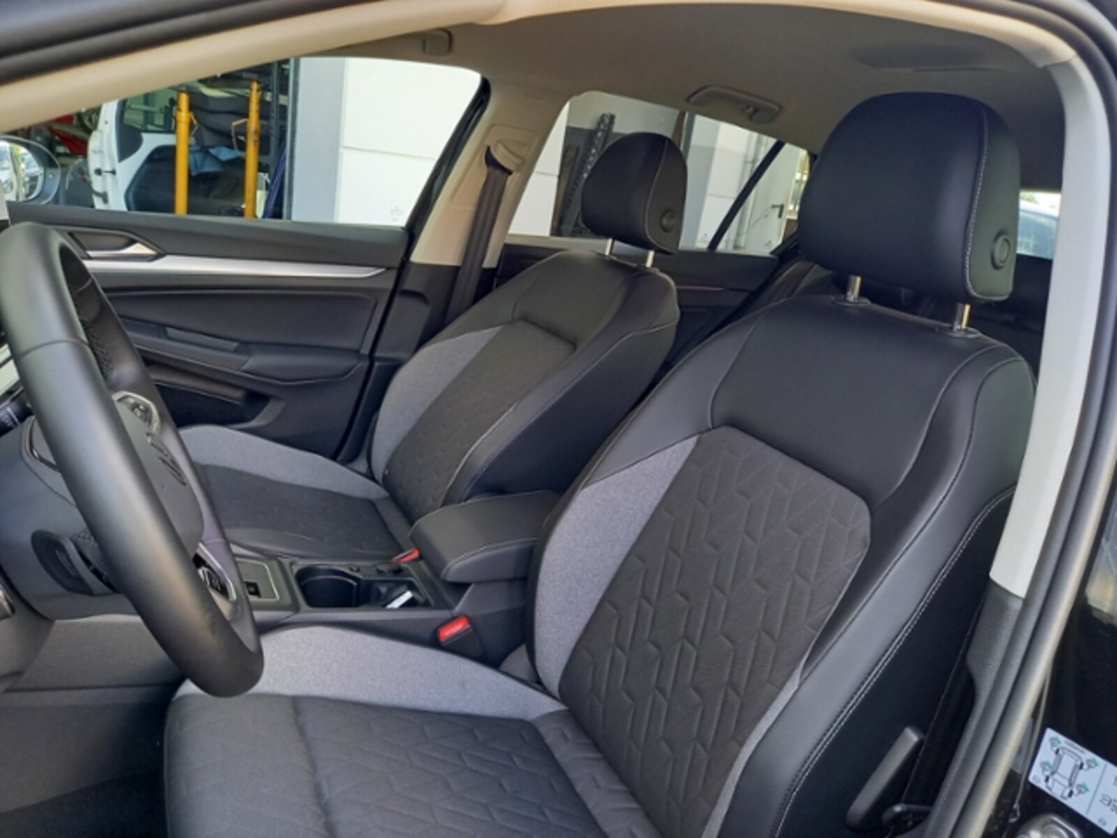 Volkswagen Golf – Bild 12