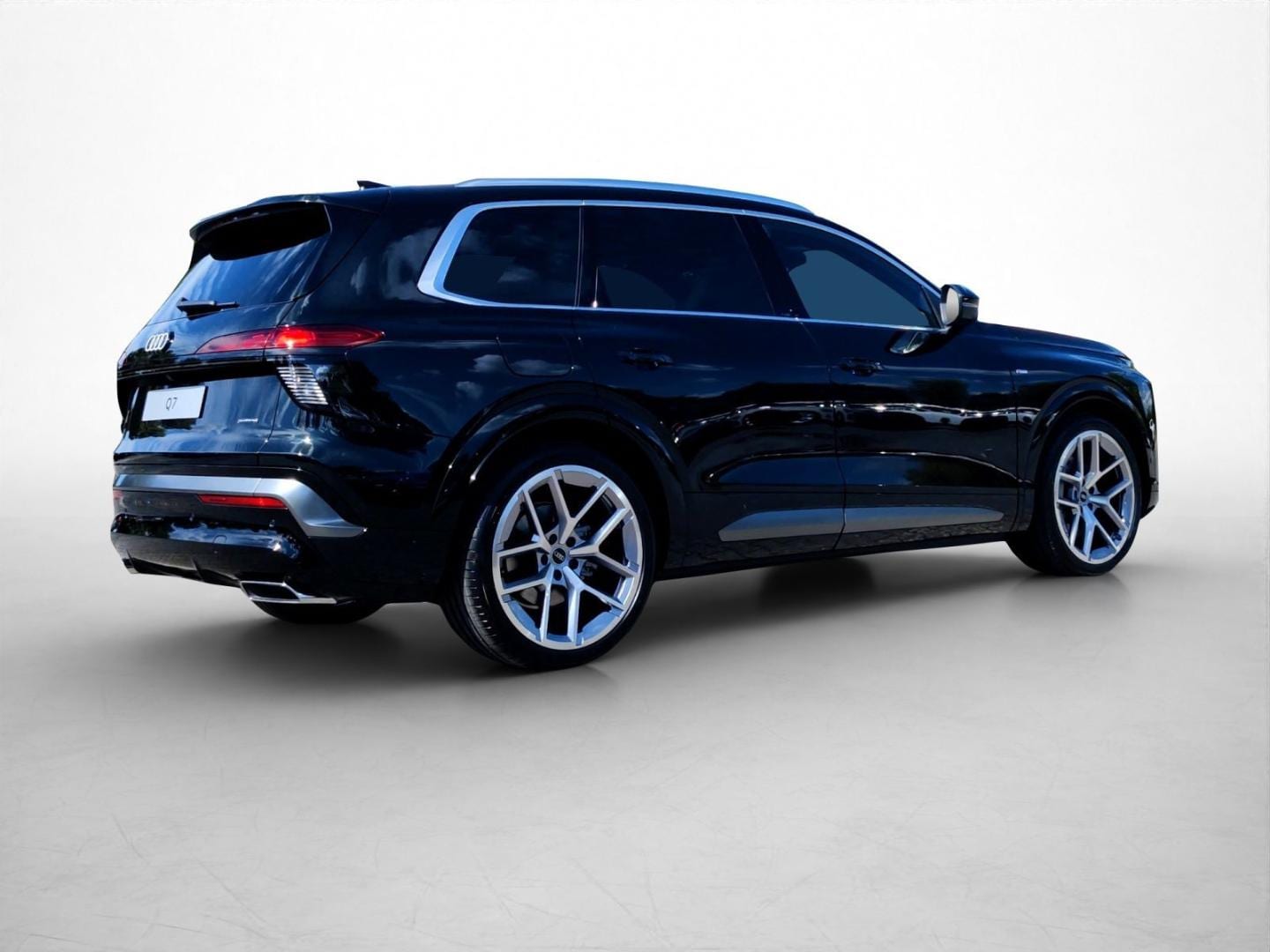 Bild über Audi Q7 SUV TDI quattro 220 kW tiptronic - für weitere Informationen kontaktieren Sie den Audi Partner