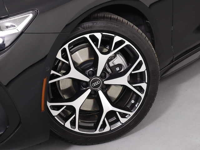 2026 Audi A6 Premium Plus - Photo 6